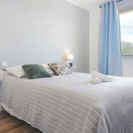 Nyaraló Tro By Interhome *
