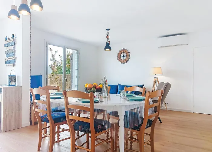 Tro By Interhome 圣特罗让莱班