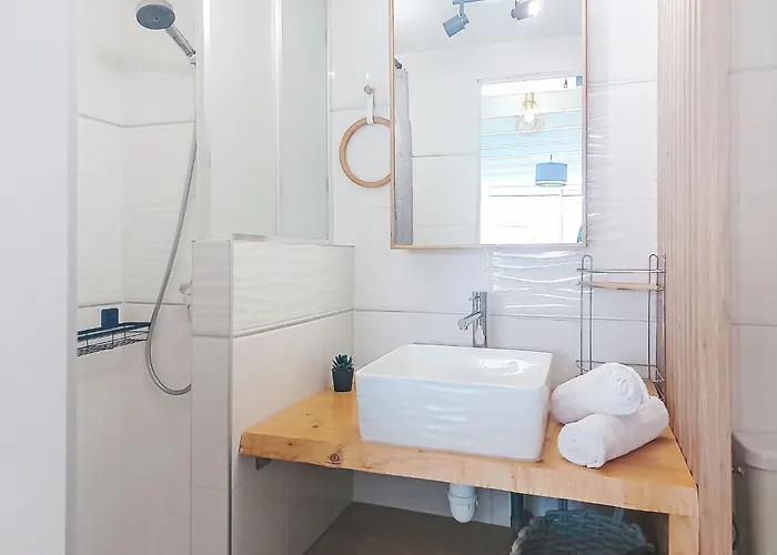 度假居 Tro By Interhome 圣特罗让莱班